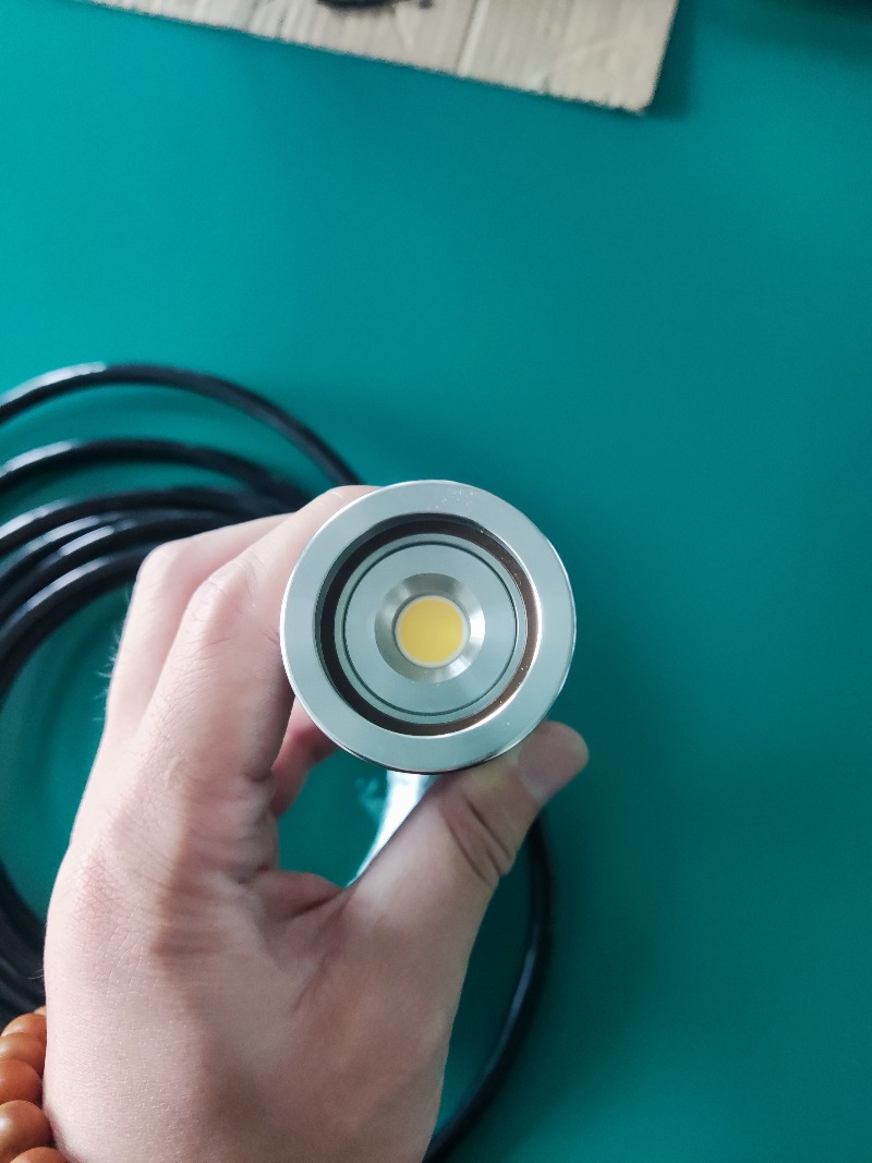 Lumière étanche sous-marine, l - Underwater Camera avis et prix